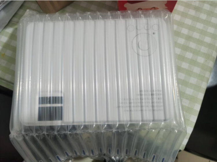 迷你小型(xíng)辦公投影(yǐng)機 (2).png